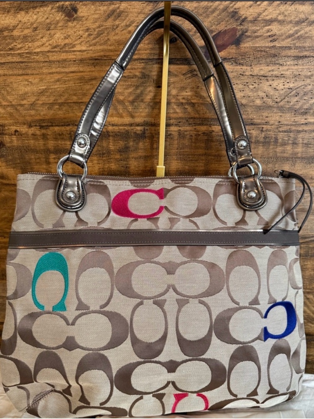 Coach poppy Signature Canvas Tote with Neutral and Multi-Colored C Accents - Picture 7 of 11